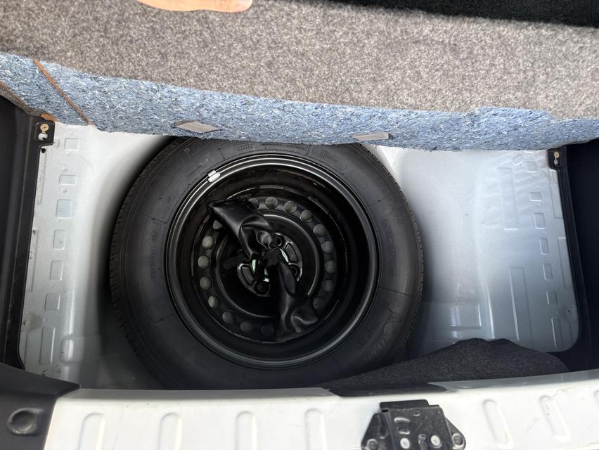 Honda Brio hatchback ปี 2018 8