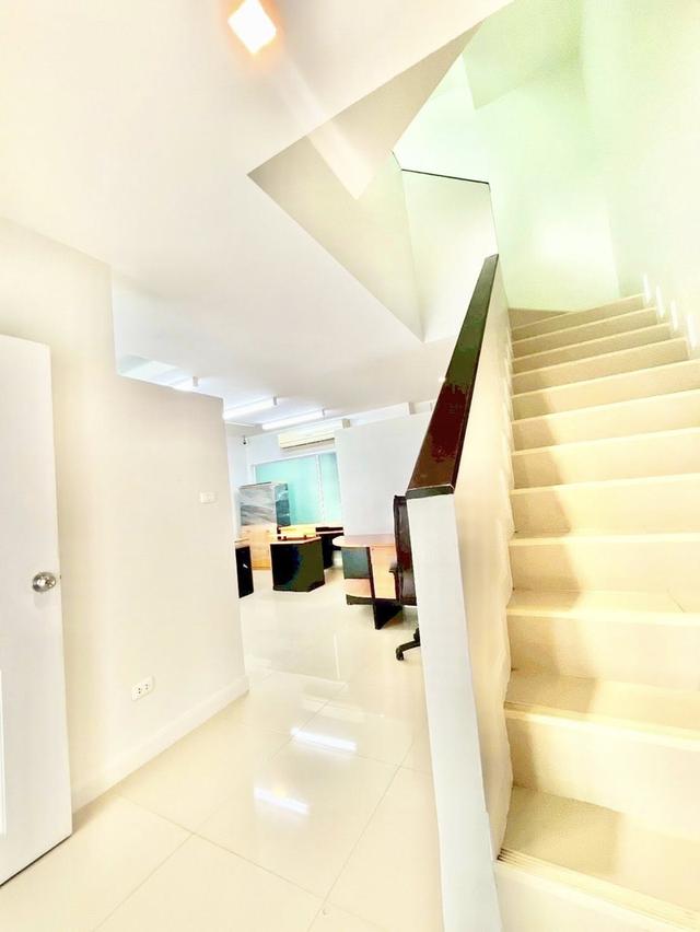 ให้เช่าทาวน์โฮมออฟฟิศ 3 ชั้น ตลาดใจโต บางเสาธง สมุทรปราการ  พร้อมอุปกรณ์ 20