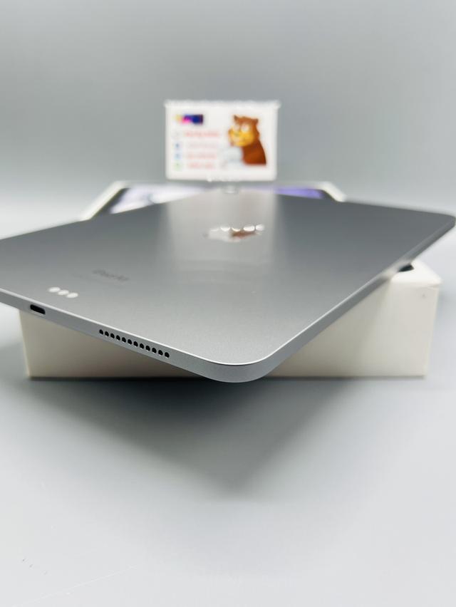 iPadAir6 128gb WiFi ประกันเหลือ นัดรับได้ครับ