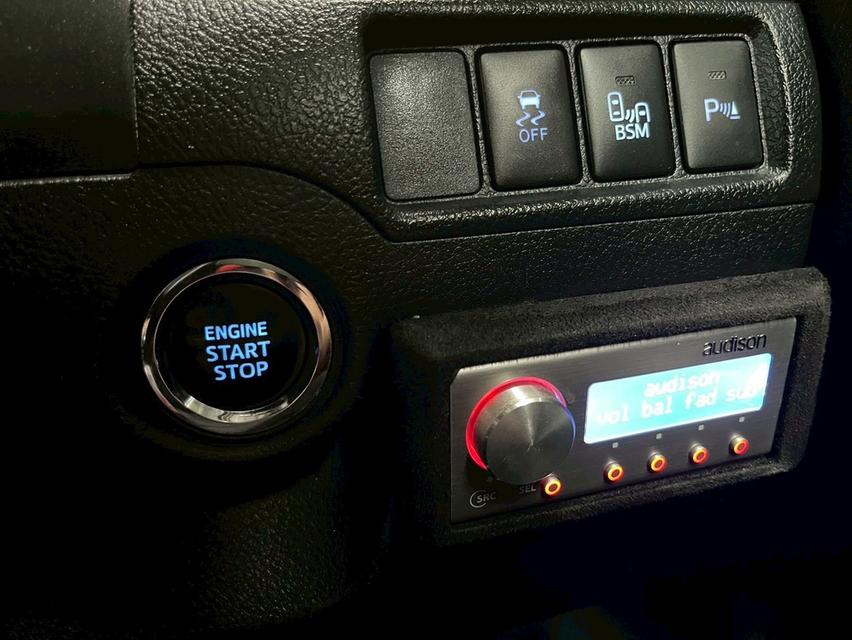 รหัสรถ WMT7781 Camry 2.0G Extremo ปี 2015 8