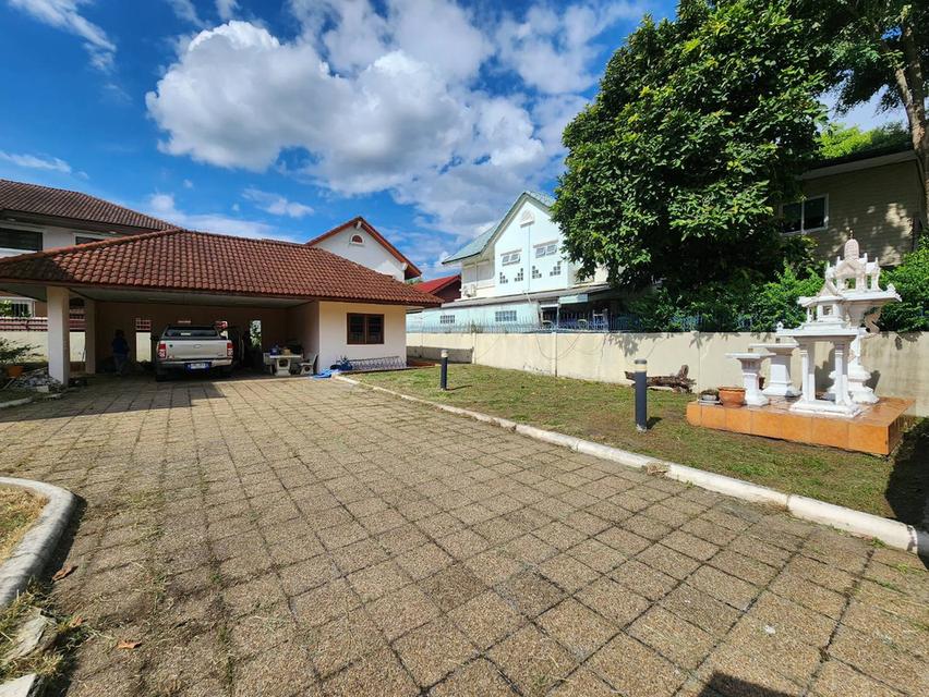 ขาย หมู่บ้านเมืองเอกโครงการ2 เนื่อที่ 165 ตร.ว ซอยพหลโยธิน87 10