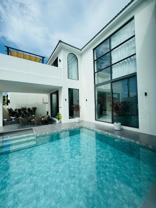 Pool villa beachfront Pratumnak hill Pattaya 200,000/month 8