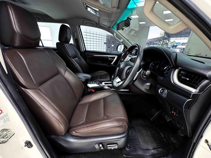 TOYOTA FORTUNER 2.4 V โฉมปี (15-ปัจจุบัน) 2020 รูปที่ 13