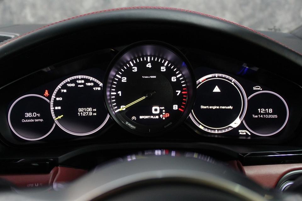 รหัสรถ JRS9431 เข้าใหม่กับ Porsche Cayenne E Hybrid 2019  17