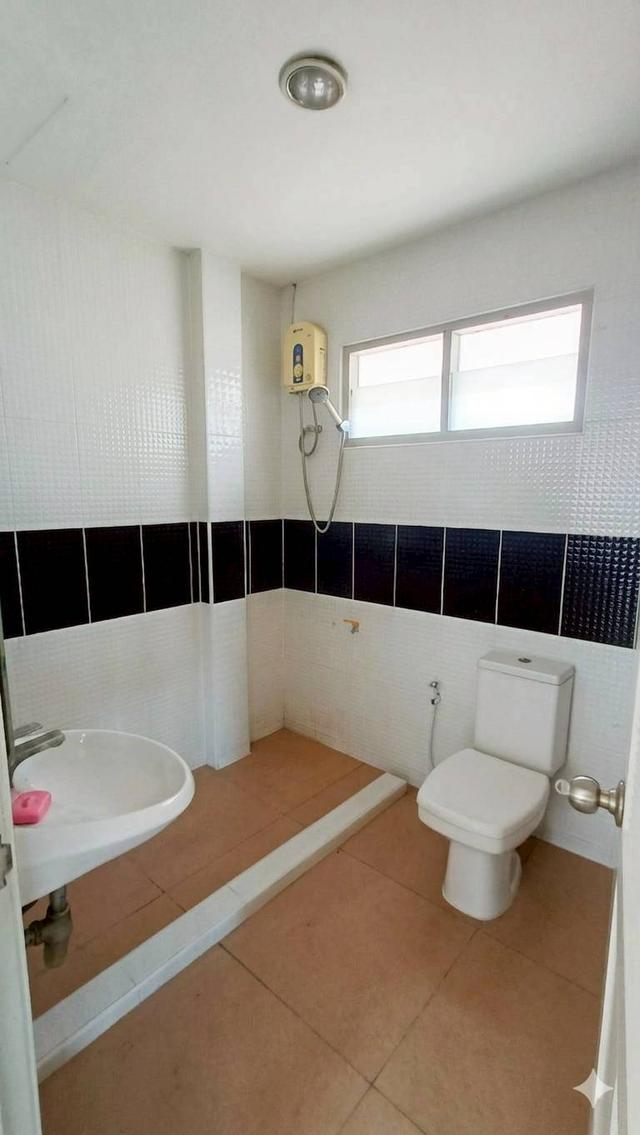 🏠 หลังใหญ่สะใจ! ขายบ้านเดี่ยว AC House 1 หมู่บ้าน​ เอ​ ซี​ เฮ้าส์​ 1 ลำลูกกา คลอง 4 ปทุมธานีต่อเติมเต็มพื้นที่ 220 ตร.ม. ในราคาแค่ 3 ล้านต้น!  🥰🤗 19