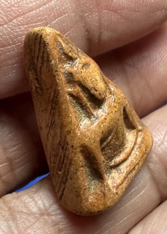 พระนางพญา พิมพ์สังฆาฏิเล็ก