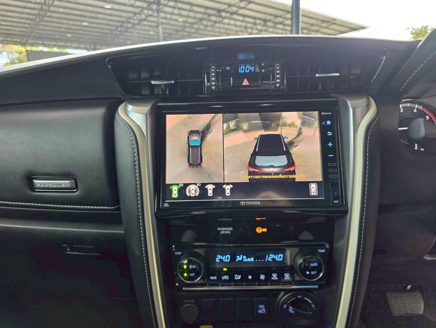 Toyota Fortuner 2.8 Legender 4WD ปี 2023 15