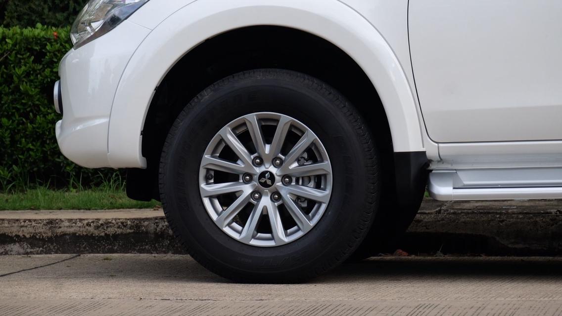 รหัสรถ KN9248 MITSU TRITON PLUS DOUBLE CAB 2.4 รุ่น GLS LTD ปี 2018 รูปที่ 10