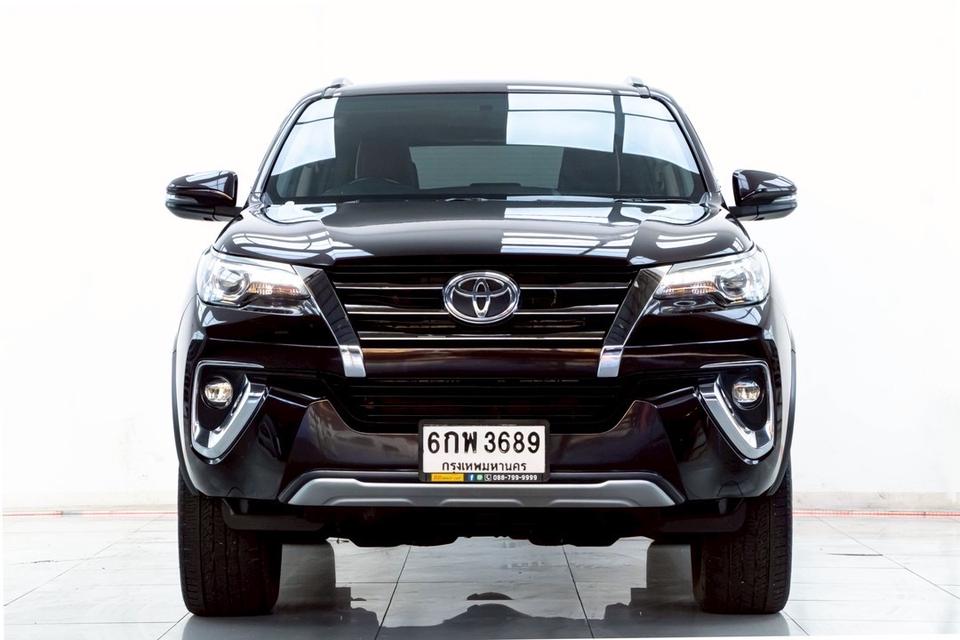 รหัสรถ 2A676 FORTUNER 2.4 V 2WD 2017