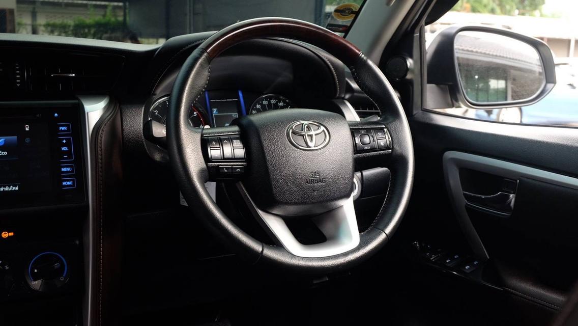 รหัสรถ KN2489 TOYOTA FORTUNER 2.4 รุ่น G 2019 10