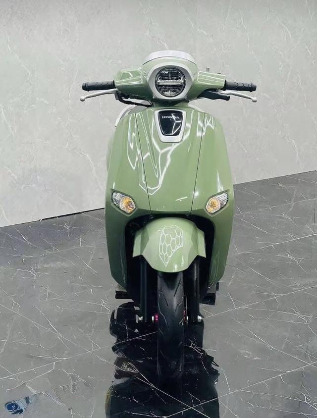 Honda Giorno+ 125 cc 2024 2