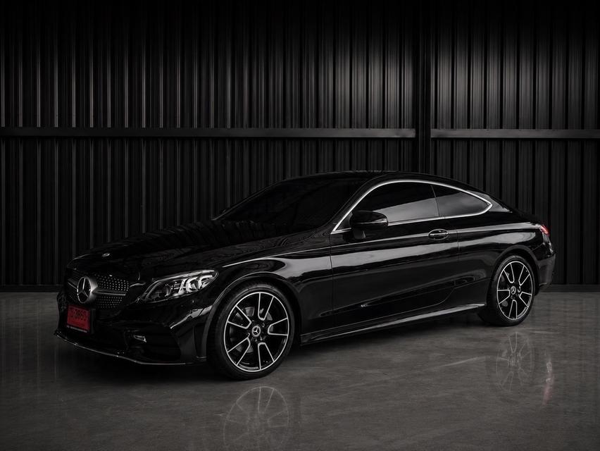 MERCEDES-BENZ C200 COUPE AMG DYNAMIC 2022