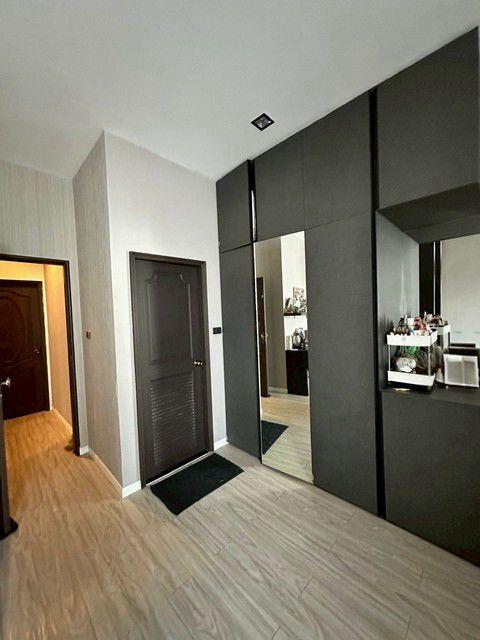 ขายทาวน์โฮม 3 ชั้น โครงการ บ้านกลางเมือง ลาดพร้าว - โชคชัย 4 ติดกองปราบปรามโชคชัย 4 ซอยโชคชัย4 ซอย 20-22