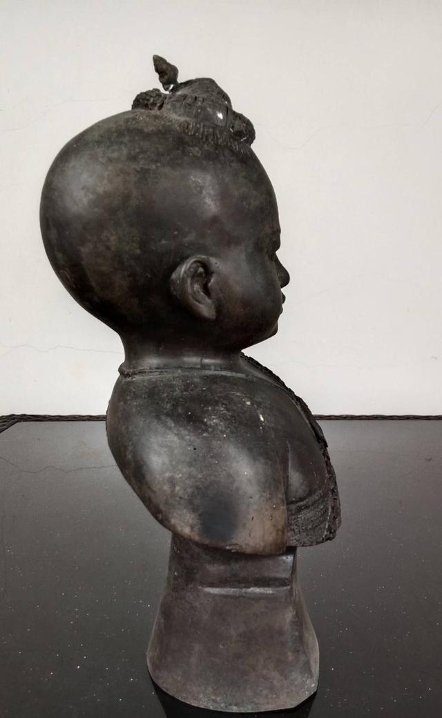 643.พระบรมรูปหล่อครึ่งพระองค์สมเด็จพระเจ้าบรมวงศ์เธอ เจ้าฟ้าศิริราชกกุธภัณฑ์ รูปที่ 4