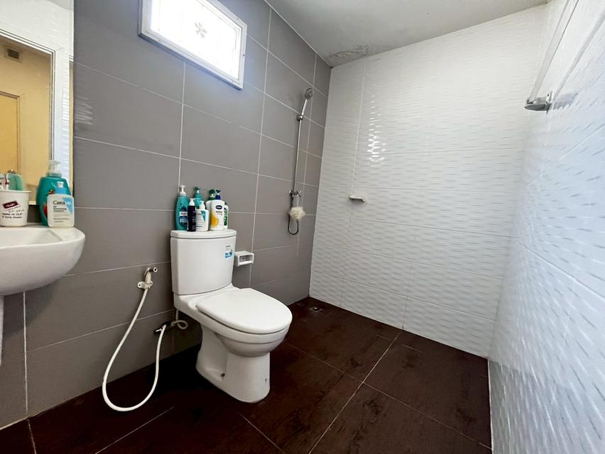 หมู่บ้านพฤกษา 144 รังสิต-บางพูน 3 ซ.รังสิต-ปทุมธานี 43 ถนนรังสิต-ปทุมธานี ต.บางพูน อ.เมืองปทุมธานี จ.ปทุมธานี 11