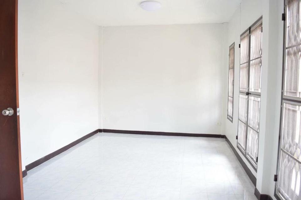 หมู่บ้านฟ้าคลองหลวง บ้านเลขที่101/222 2