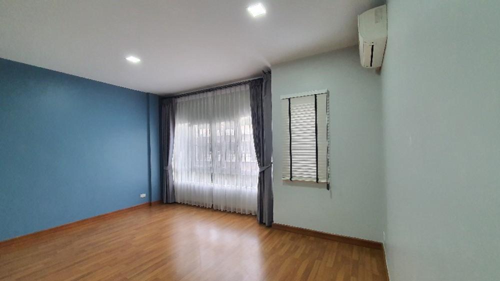 ขาย/เช่า ทาวน์โฮม 3 ชั้นหลังมุม สวยกว้างขวาง ทำเลดี ย่านรามอินทรา วัชรพล สุขาภิบาล 5 14