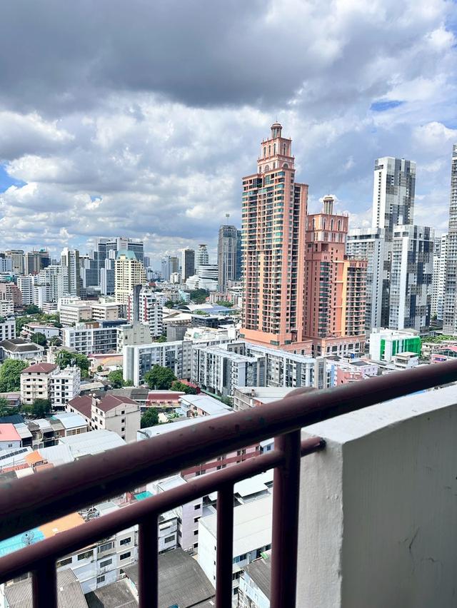 ให้ เช่า คอนโด มอนเทอร์เรย์ เพลส ( วิวกรุงเทพชั้นใน) 57 ตร.ม. 1 นอน 1 น้ำ ใกล้ MRT ศูนย์ประชุมสิริกิติ์ 200 m. ใกล้ BTS อโศก 900 m. 9