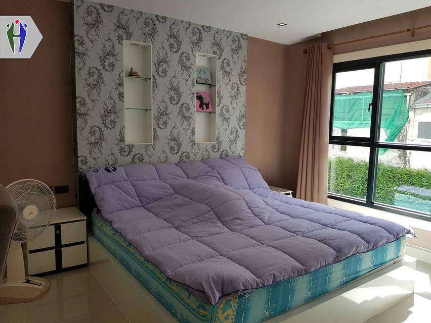 ให้เช่าคอนโด 51 ตารางเมตร ห้องมุม ใกล้ถนนสุขุมวิทพัทยาใต้ •	ขนาด 51 ตร.ม, 1ห้องนอน, 1ห้องน้ำ  •	ทีวี, 1แอร์, ตู้เย็น •	บิ๊วอินครัวยุโรป •	เฟอร์นิเจอร์ 7