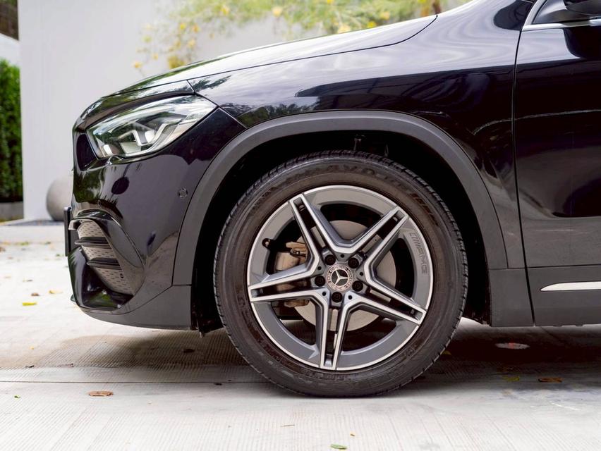 Mercedes-Benz GLA 200 1.3 AMG DYNAMIC (W247) ปี 2020 จด 2022 8