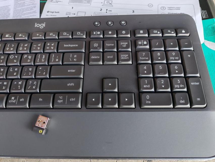 คีย์บอร์ดไร้สาย LOGITECH SIGNATURE K650