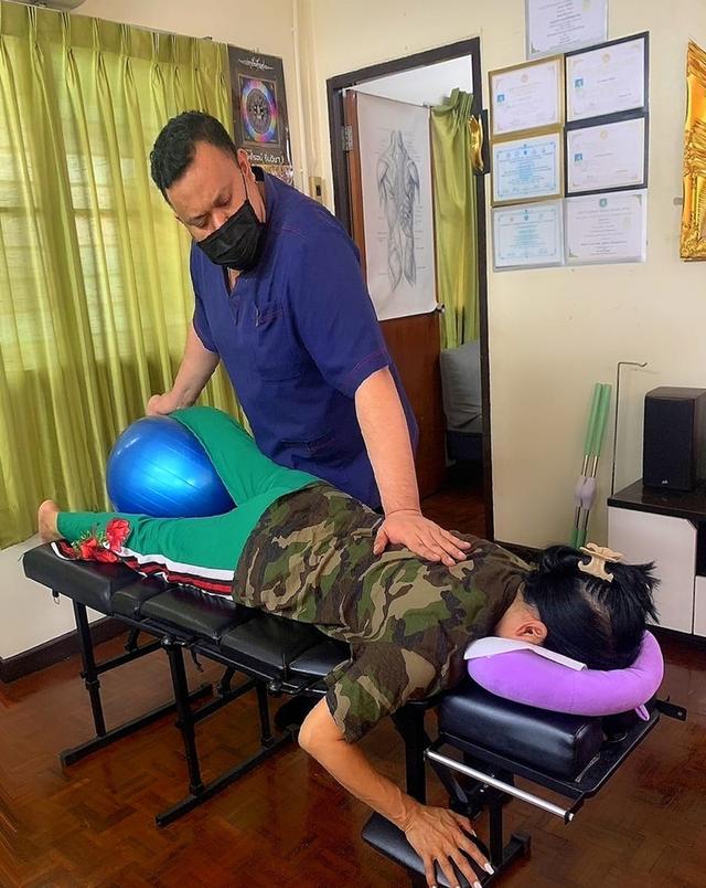 รักไทย นวดแก้อาการ ปรับสมดุลร่างกาย