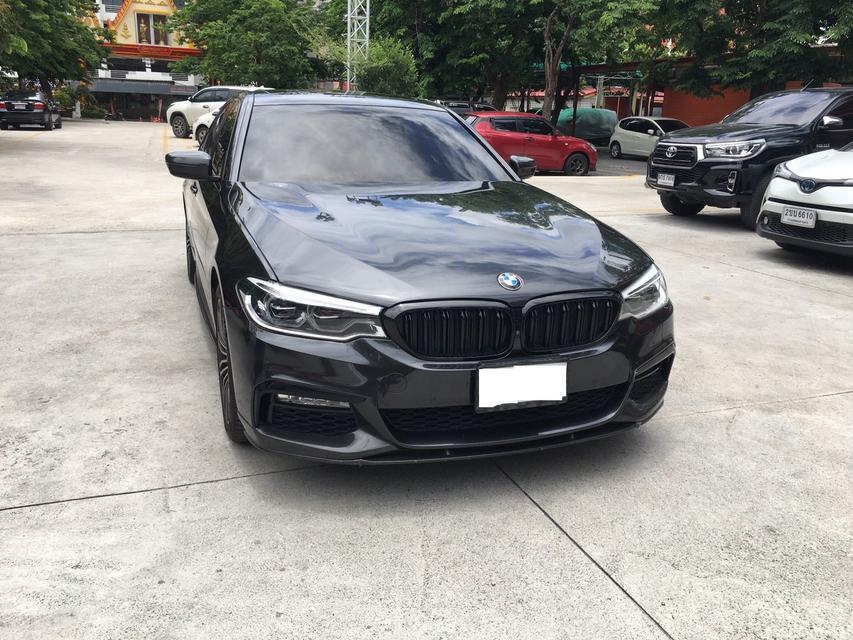 ขายรถ BMW 530 E M Sport ปี 2018 2
