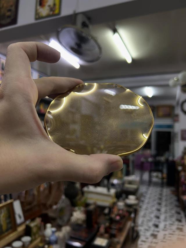 แผ่นแก้ว ฝังทองคำ สำหรับใส่เครื่องประดับ 3