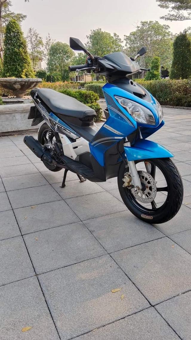 Yamaha nouvo สีน้ำเงิน 1