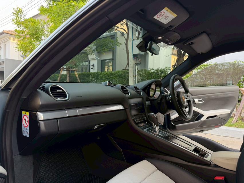 Porsche Cayman 718 ปี17 รูปที่ 16