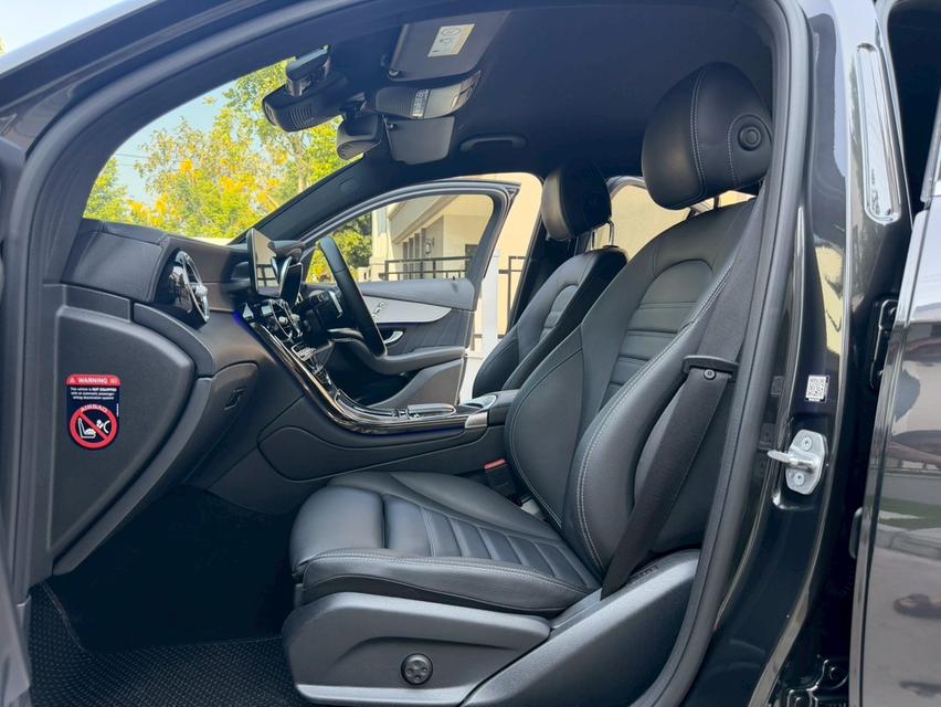 Benz Glc220d Coupe Amg ปี21 รูปที่ 16