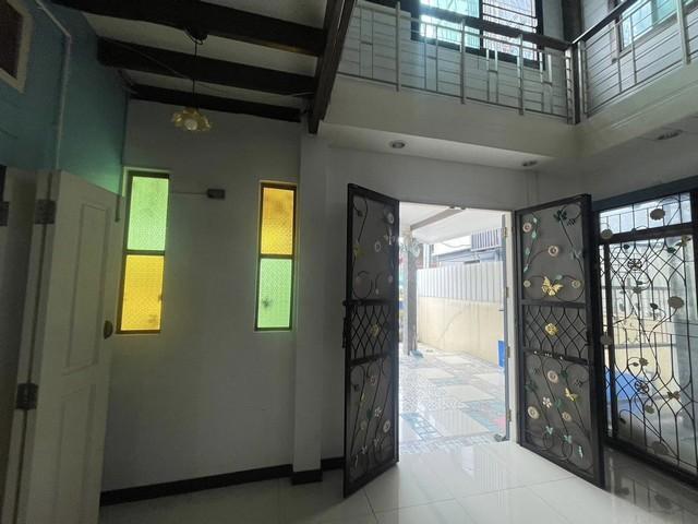 ให้เช่าบ้านเดี่ยว 2 ชั้น 50 ตร.ว. รัชดาภิเษกซอย 7 ใกล้ห้างฟอร์จูน ( จดทะเบียนบริษัทได้ เลี้ยงสัตว์ได้ ) 3