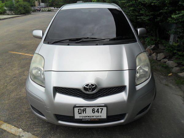 รูป Toyota Yaris 1.5J 2009 ประวัติศูนย์ ไม่แก๊ส พร้อมใช้ 3