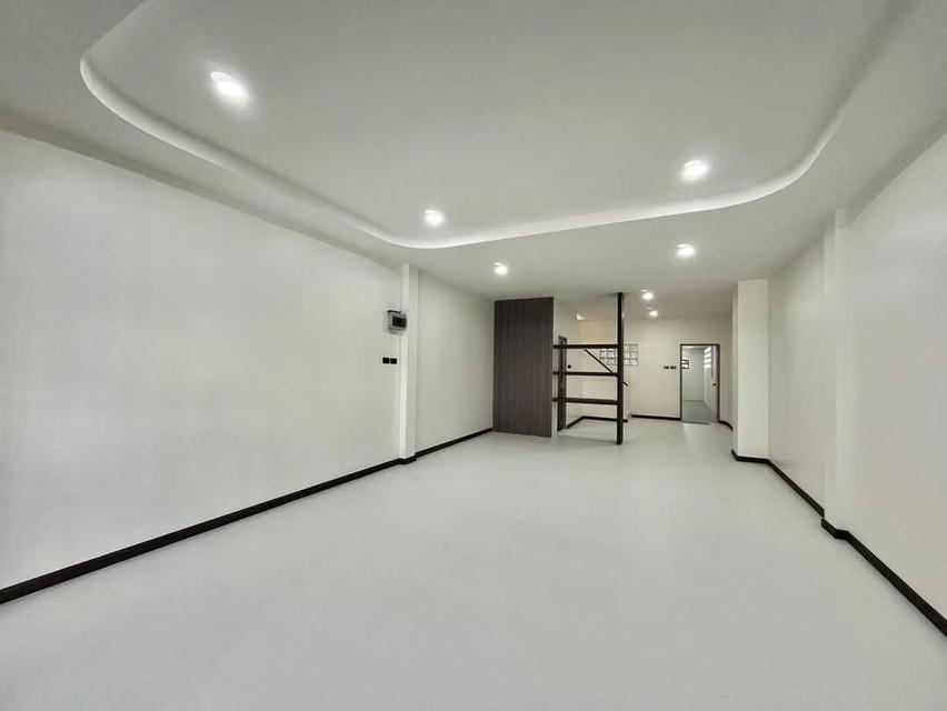 บ้านณัฐกมลซอยพัชณี 2 10/77ตำบลรัษฎา อำเภอเมืองภูเก็ต
