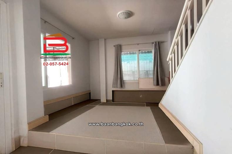 ทาวน์เฮาส์ เนื้อที่ 34 ตร.ว. หมู่บ้านบุณฑริก นิวสไตล์ ลำลูกกา-คลอง 4, ใกล้ตลาดกลางลาดสวาย ถนนลำลูกกา ตำบลลาดสวาย อำเภอลำลูกกา ปทุมธานี 4