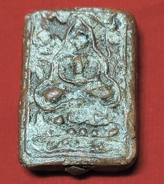 พระเนื้อดินหลวงพ่อขันพิมพ์แซยิด