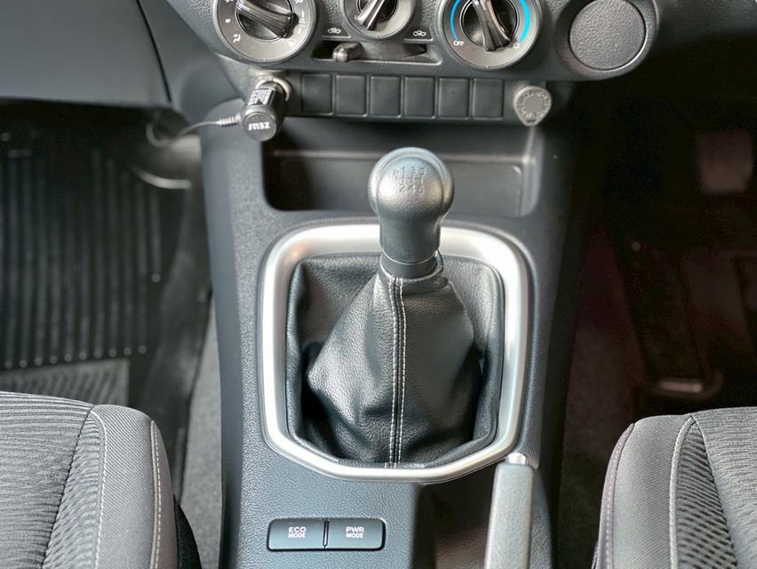 ปี 2021 TOYOTA HILUX REVO, 2.4 ENTRY โฉม PRERUNNER SMART CAB 12