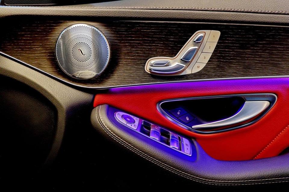 Mercedes-Benz C 300 e AMG Dynamic ปี 2019 ไมล์ 11x,xxx km 14