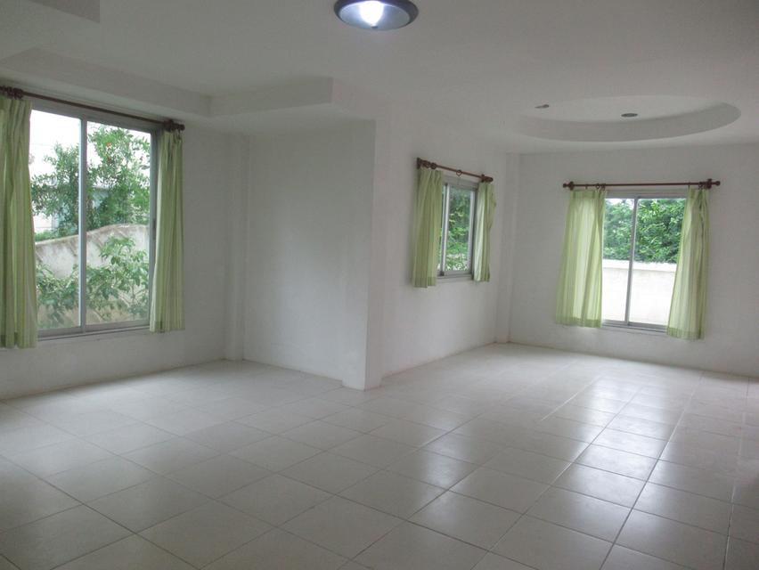 ขายบ้านเดี่ยวสองชั้น 6