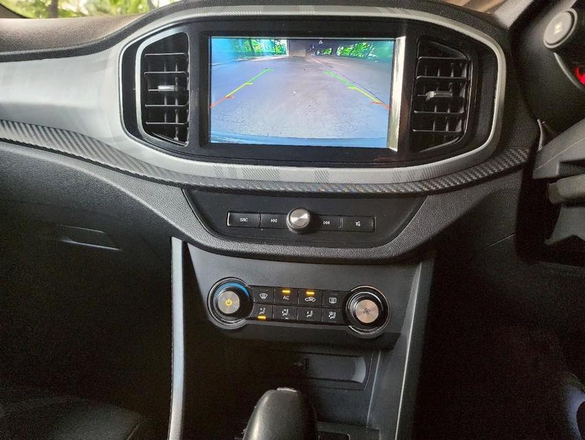 MG 3 1.5 X Sunroof AT ปี 2019 14