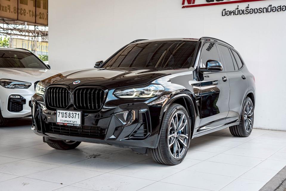 รหัสรถ NP8371 รุ่นรถ : BMW X3 XDRIVE30e M SPORTปีรถ : 2023 รูปที่ 9