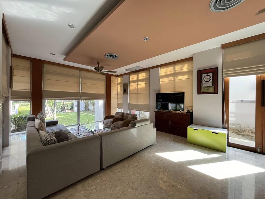 ขายบ้าน 3 ชั้น หมู่บ้านพร้อมพันธุ์ พาร์ค สวนหลวง ร.9 ขนาดที่ดิน 189.9 ตร.ว. 6