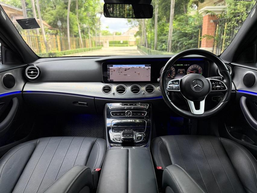 (แจ้งรหัสรถ PJP9026) 2020 MERCEDES-BENZ E300e Avantgarde รูปที่ 8