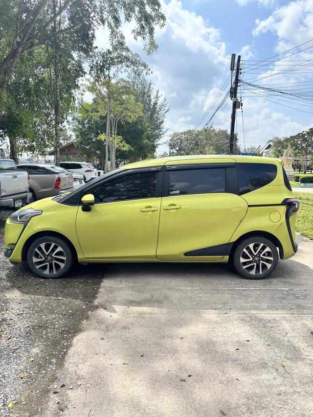ขายรถยนต์ Toyota sienta ปี 2019 2