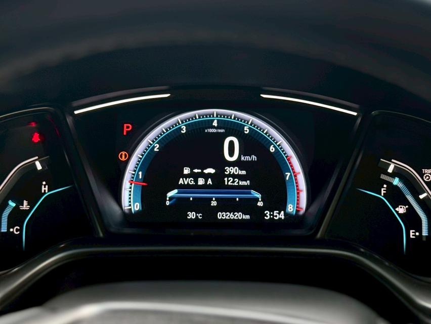 HONDA CIVIC FK  1.5 TURBO  สีขาว  ปี 2019 11