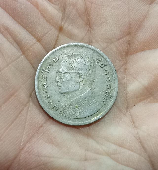 พระสมเด็จวัดระฆัง เหรียญร.9และเหรียญพระราชินี 3