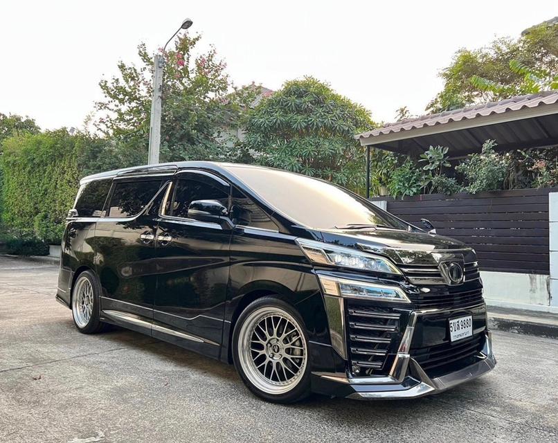 TOYOTA VELLFIRE 2.5 Z auto ใช้น้อย 20,000 km 19