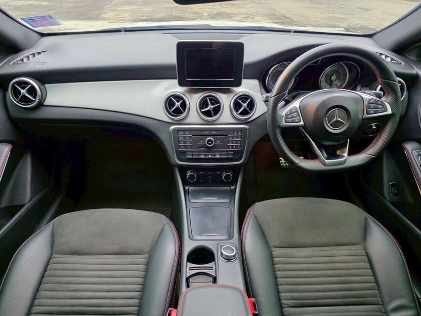 MERCEDES BENZ CLA250 AMG Dynamic Sport Coupe สีขาว ปี 2016 ไมล์ 110,000กม. 10