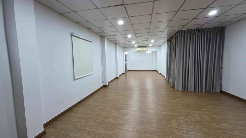 เช่าบ้าน นาคนิวาส 44 ลาดพร้าว หมู่บ้าน ระเบียงทอง 4 4