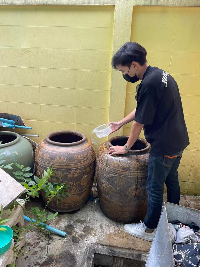 รับซื้อโอ่งเก่ารับซื้อโอ่งมือสอง 1